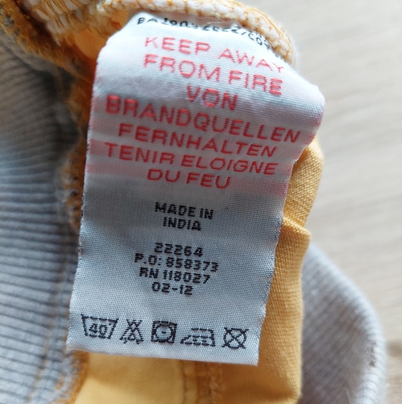 2012 vguc Mini Boden size 7 yellow cargo shorts - Picture 12 of 13